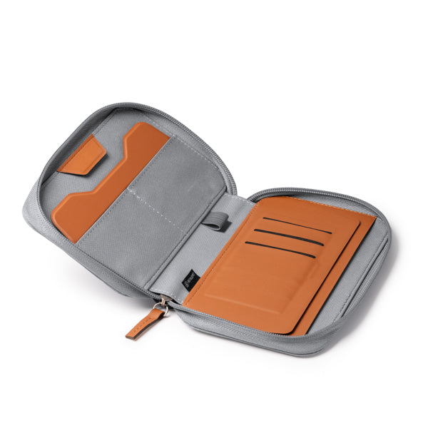 🌍 Cartera de Viaje en RPET y PU Leather- TIPLER