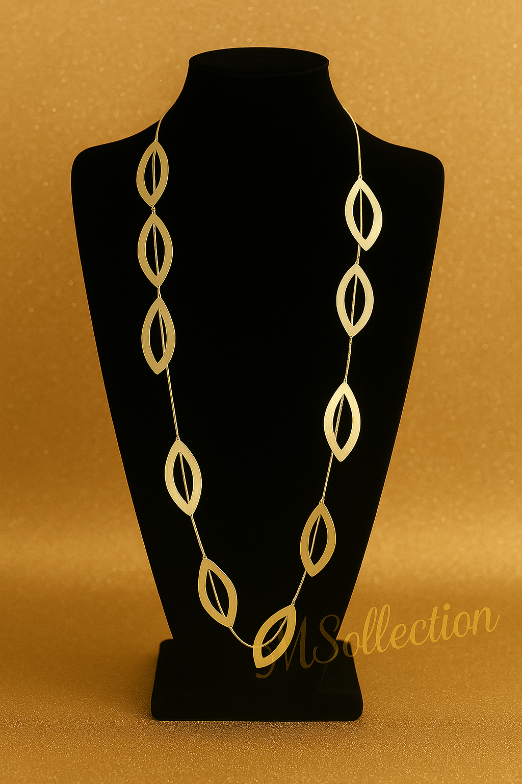 Collar Largo con Anillos de Zamak