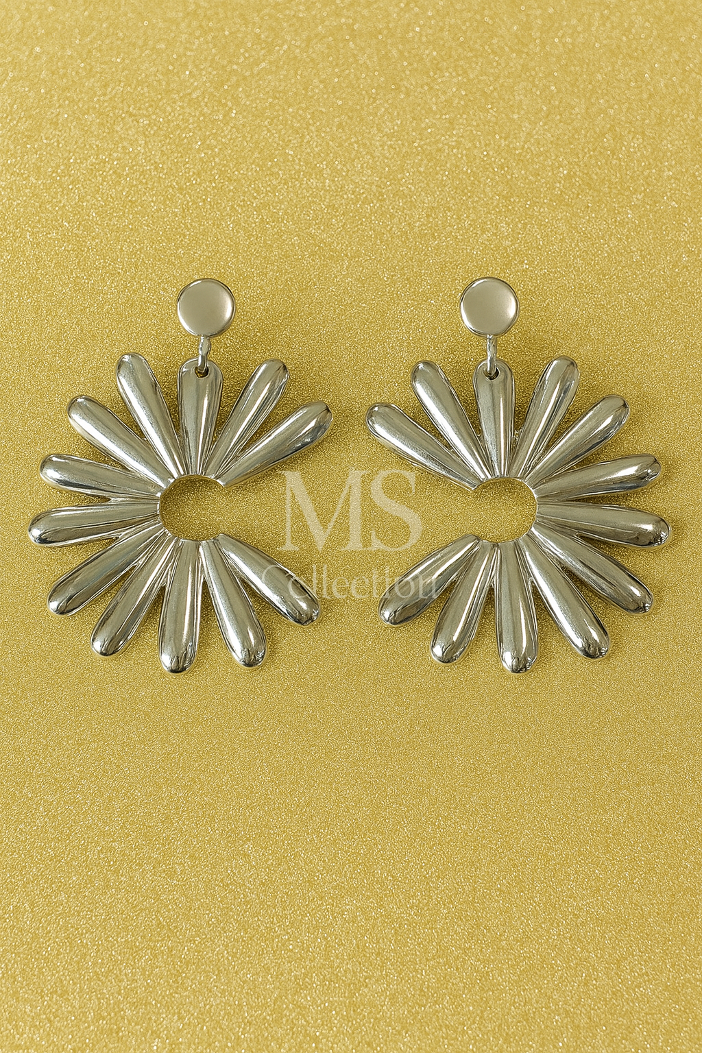 Pendientes de Acero Inoxidable Premium con Detalles Elegantes y Perla