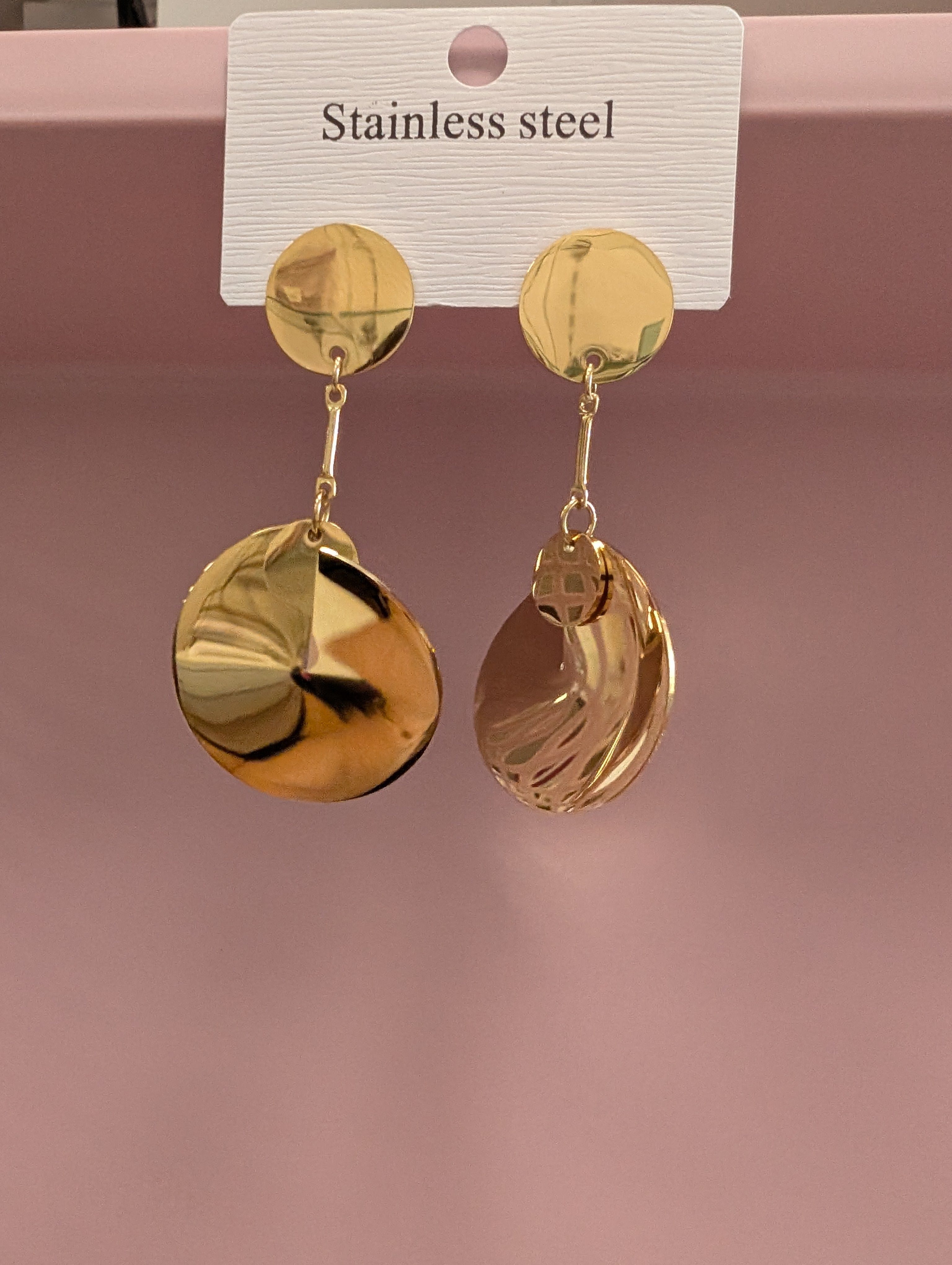 Pendientes de acero inoxidable dorado