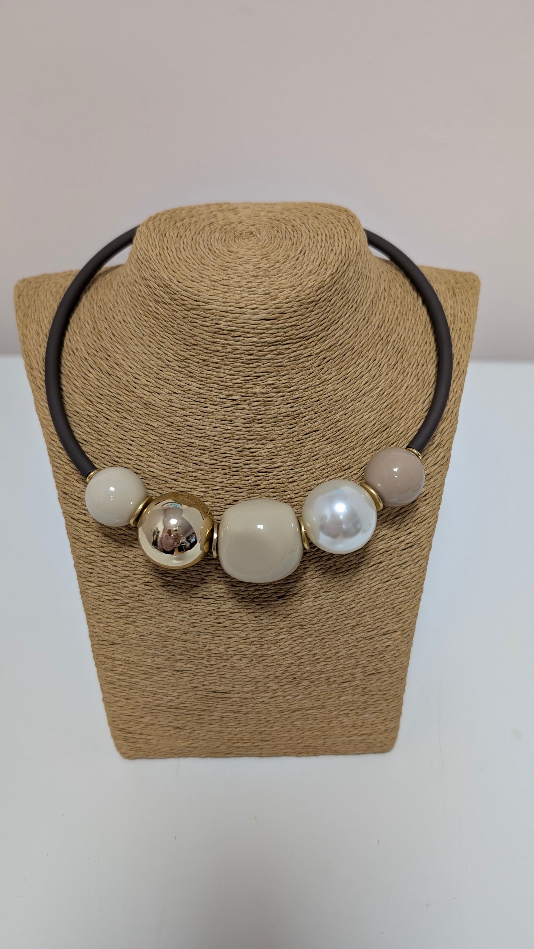 Collar Chic Multicolor con Cierre Imantado